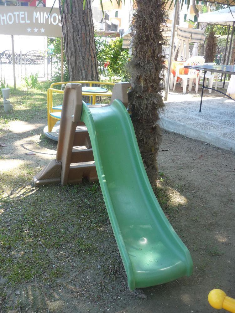 Hotel Mimosa Lignano Sabbiadoro Esterno foto